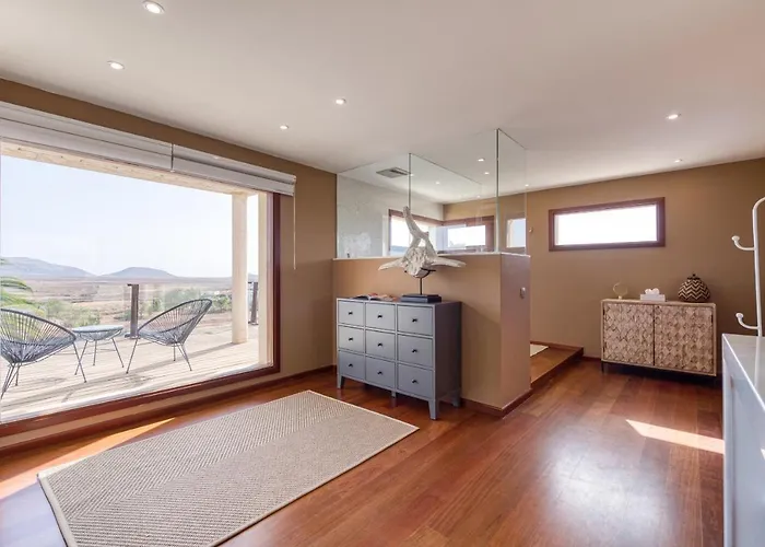 Atlanntes Con Piscina En Fuerteventura Villa Triquivijate