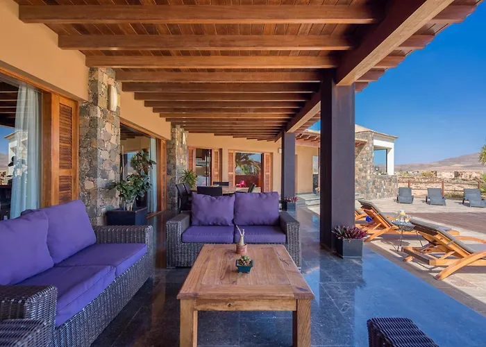 Atlanntes Con Piscina En Fuerteventura Triquivijate