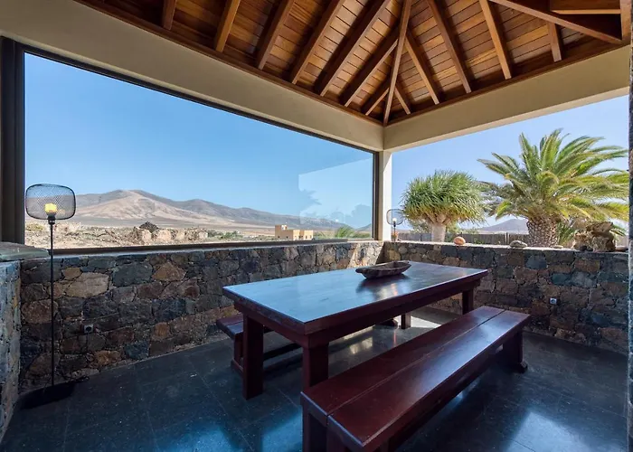 Atlanntes Con Piscina En Fuerteventura *